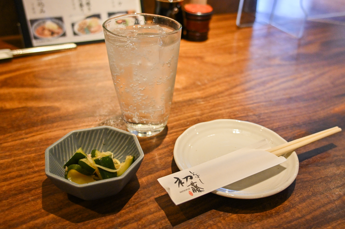 日本酒ハイボールとおつまみ