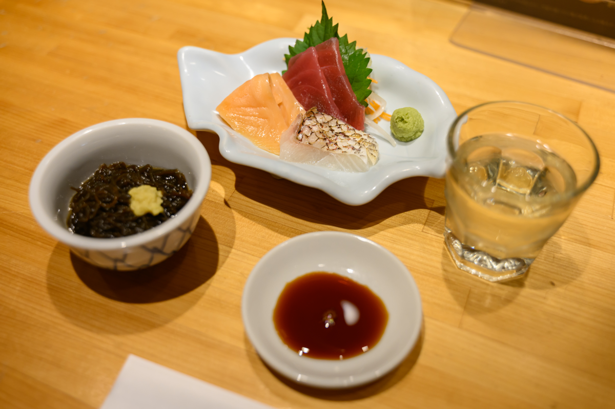 海鮮居酒屋 羽田市場の日本酒とおつまみ