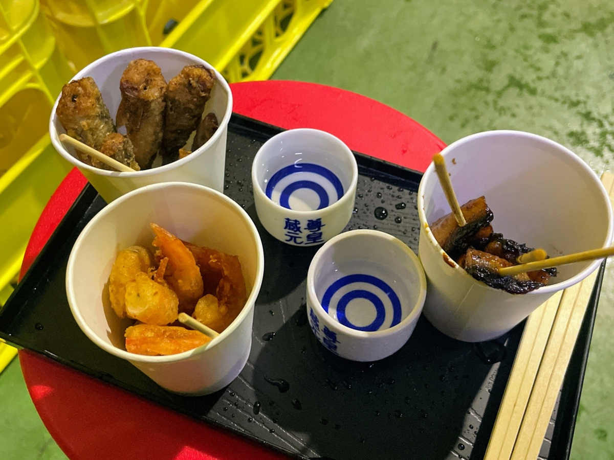 地元西尾市産のメヒカリ、海老の唐揚げ