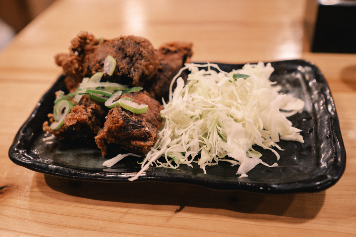 マグロ血合の唐揚げ