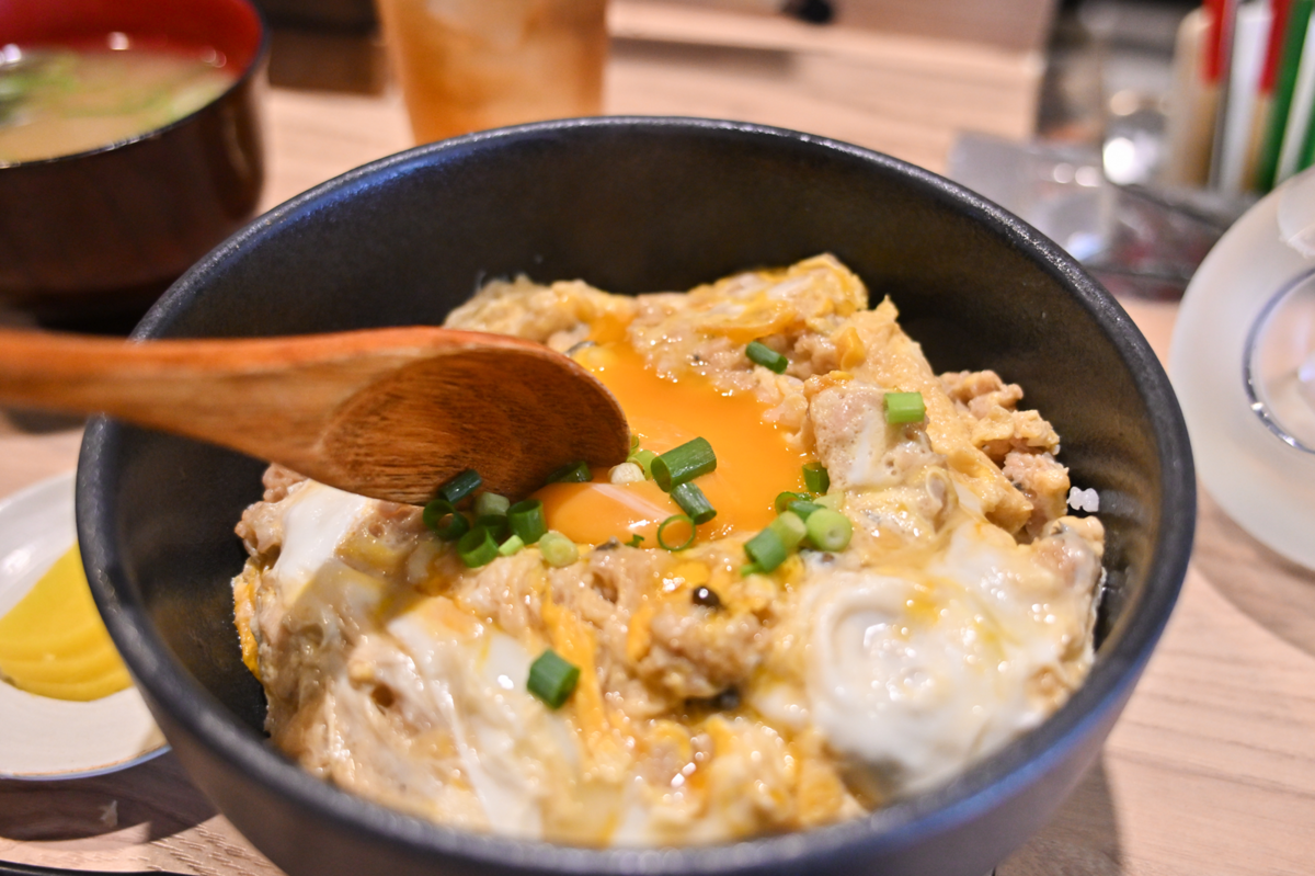 卵とじそぼろ丼
