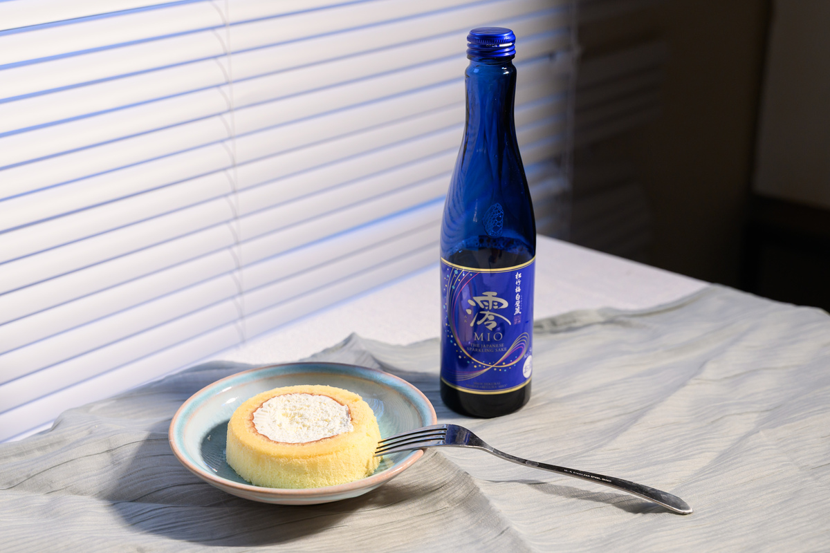 ロールケーキ ×「 澪」（スパークリング日本酒）