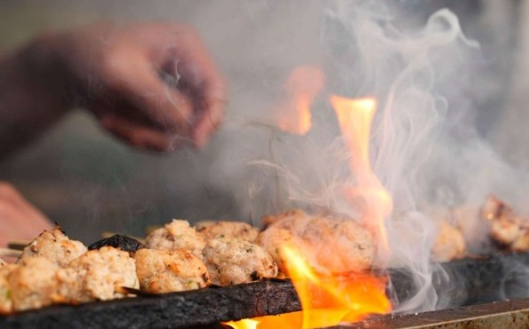料理する様子