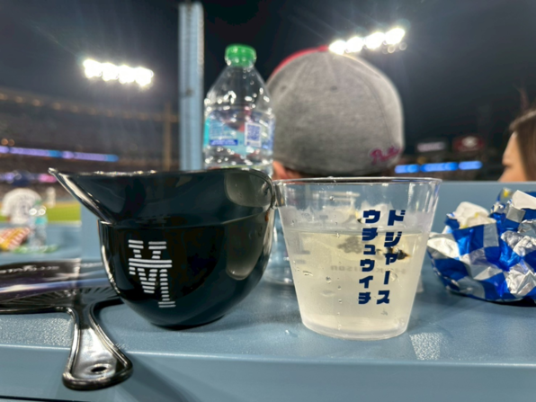 ドジャースタジアム限定の八海山オリジナルデザインカップ